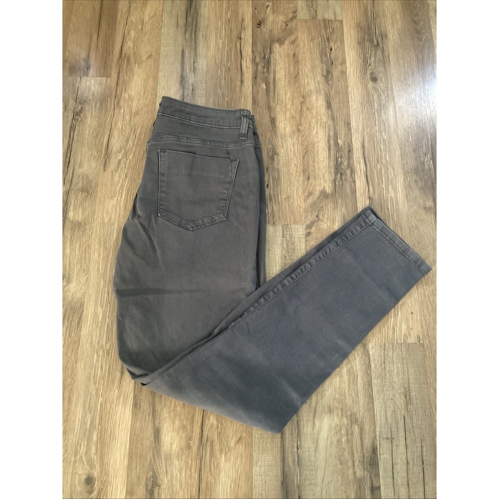 Mossimo Curvy Skinny Jeans Size 8 Stretchy Cotton Grey Grunge